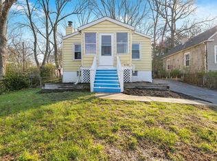 2528 Creve Coeur Dr, Saint Louis, MO