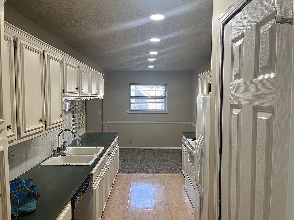 1st image of 6965 E 61st Pl