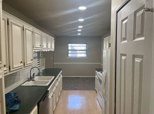 6965 E 61st Pl, Tulsa, OK 74133