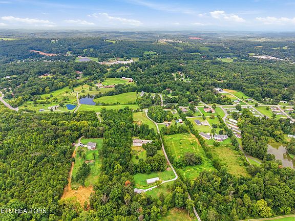 5th image of 5157 Hines Valley Rd