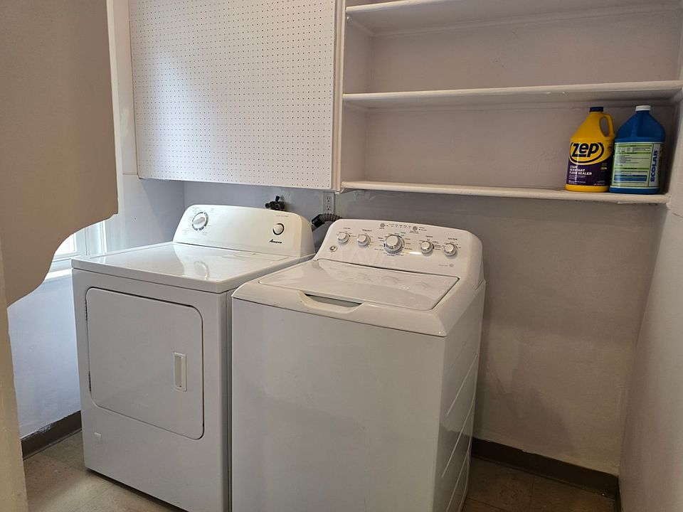 1st image of 36 Windsor Rd #3