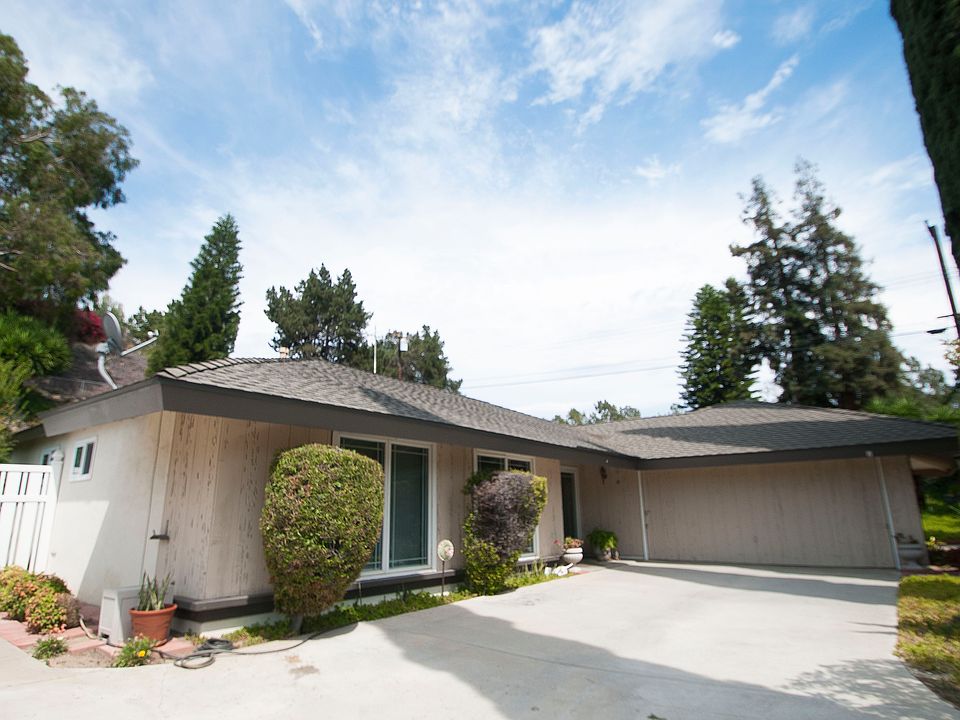 1st image of 16286 Soriano Dr