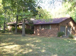 50 S Meadowbrook Rd, Springfield, IL 62711