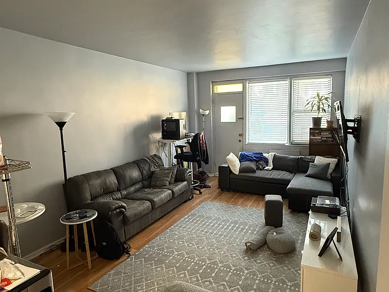 172-70 Highland Ave #2R — Photo 1