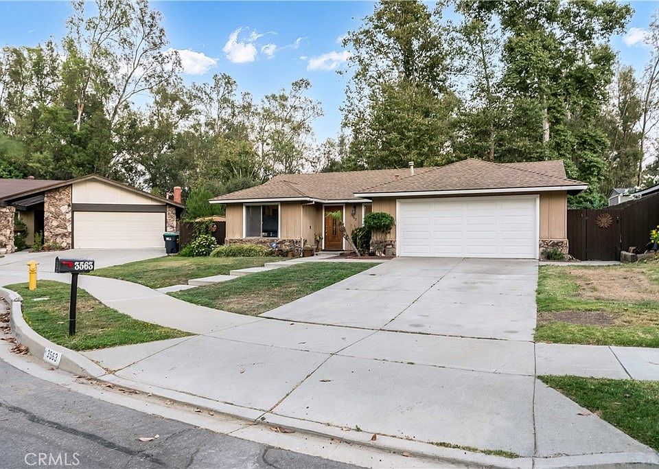 1st image of 3563 Autumn Ave
