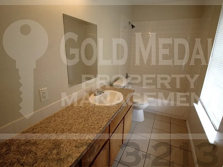 601 N Gilmer St — Photo 11