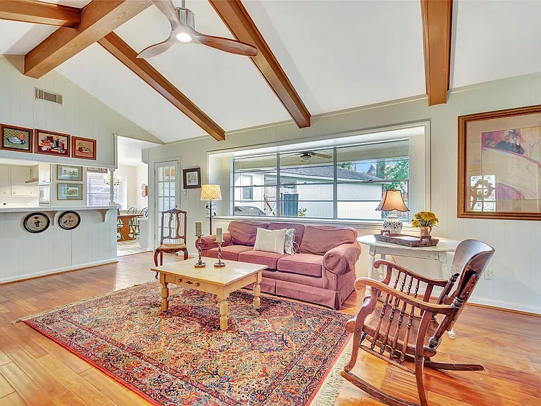 18623 Prince William Ln — Photo 20
