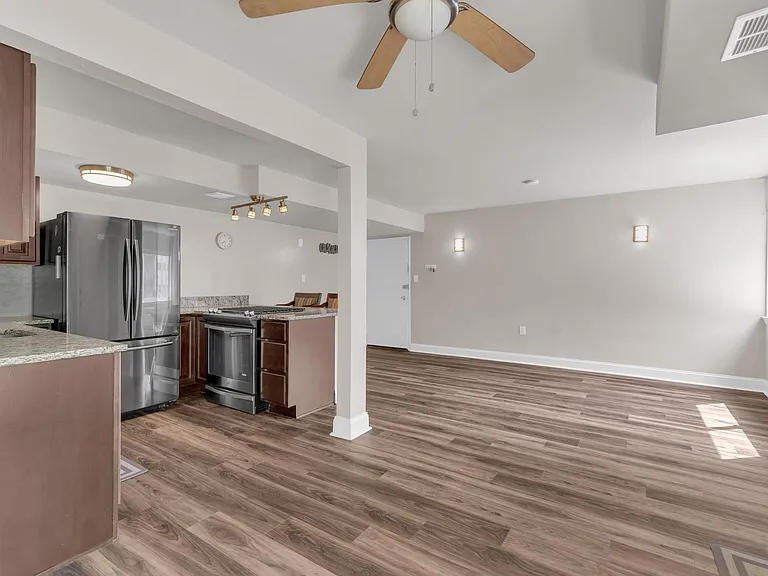 5107 Crossfield Ct #304 — Photo 12