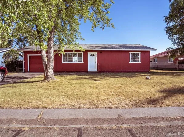 407 Fir St, Bieber, CA 96009