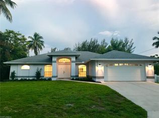 1522 13th Ave N, Naples, FL 34102