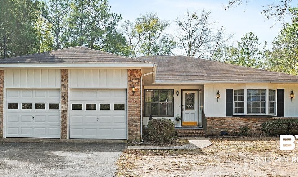 1st image of 102 Cameron Cir