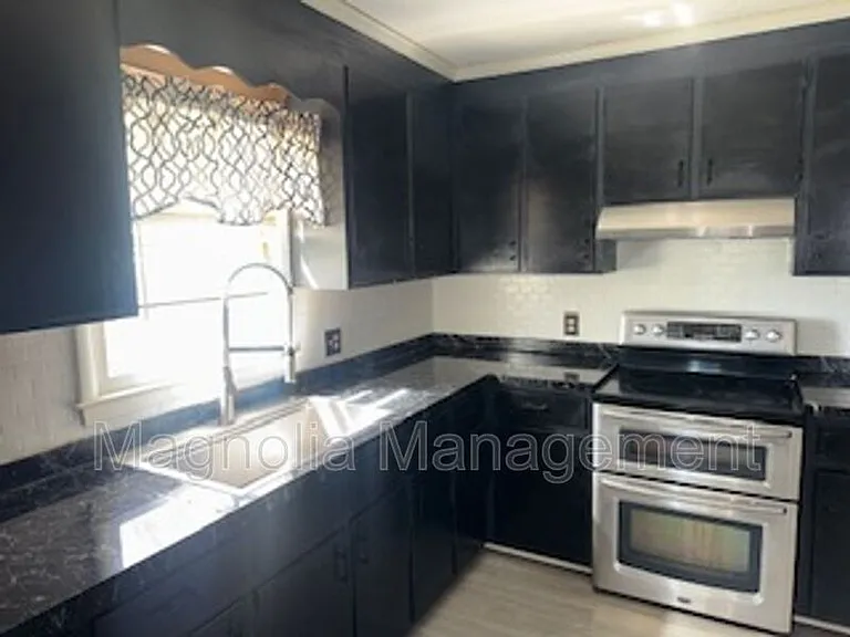 471 Shephard Rd — Photo 10