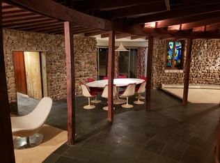 2750 Walnut Lake Rd, West Bloomfield, MI 48323