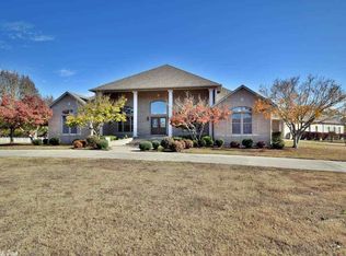 18 Westin Dr, Conway, AR 72034
