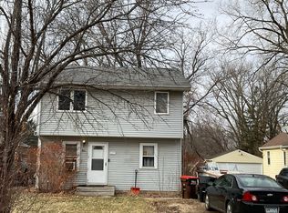 2675 Midvale Pl E, Maplewood, MN 55119