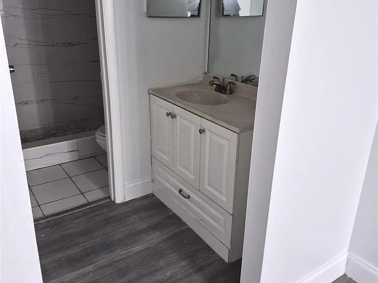4455 Treehouse Ln #15B — Photo 5