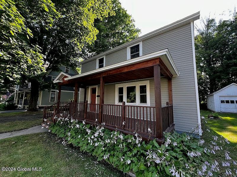 2nd image of 6 Grove Street