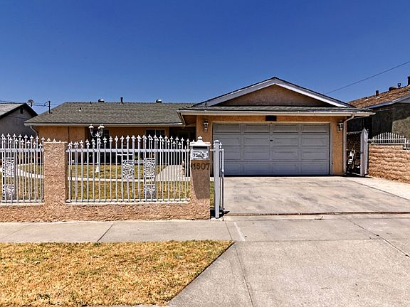 2nd image of 11507 Beaty Ave