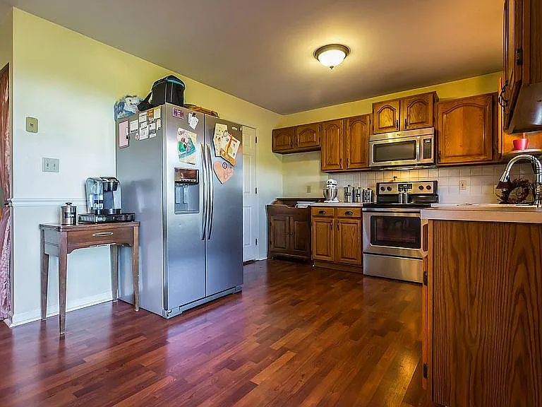 63 Brookfield Rd #1 — Photo 4