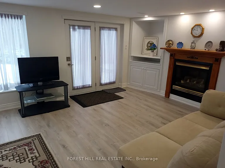100 Grandview Ave #BASEMENT — Photo 7