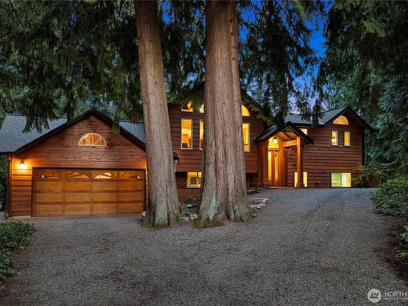 3rd image of 1824 220th Avenue SE