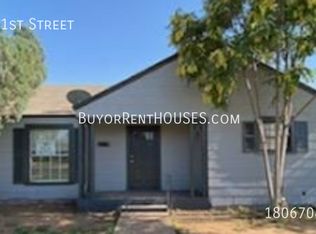 2603 1st St, Lubbock, TX 79415
