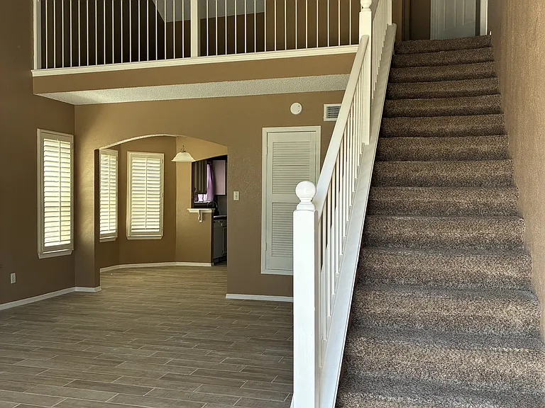 3186 Crazy Horse Dr — Photo 4