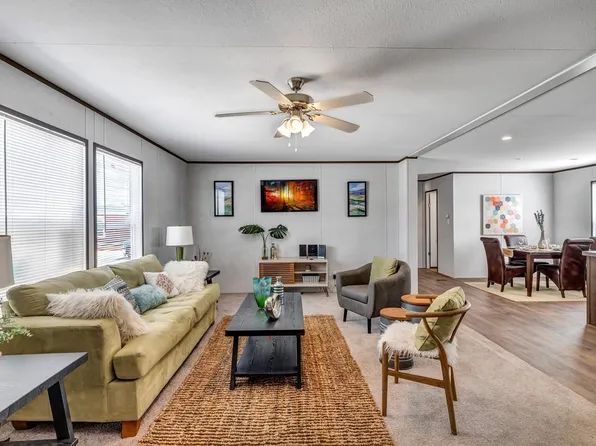 706 SW 16th St, Mineral Wells, TX 76067