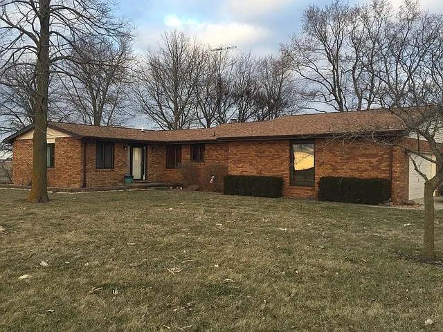 3162 County Road 1100 E photo 1