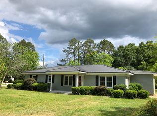 2959 Cherokee St, Waycross, GA 31503