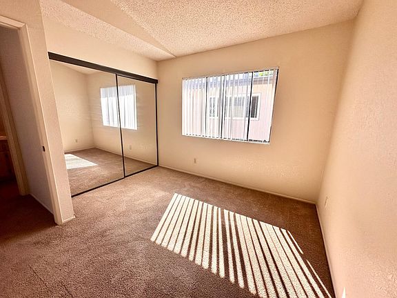 4th image of 4177 Iowa St #5