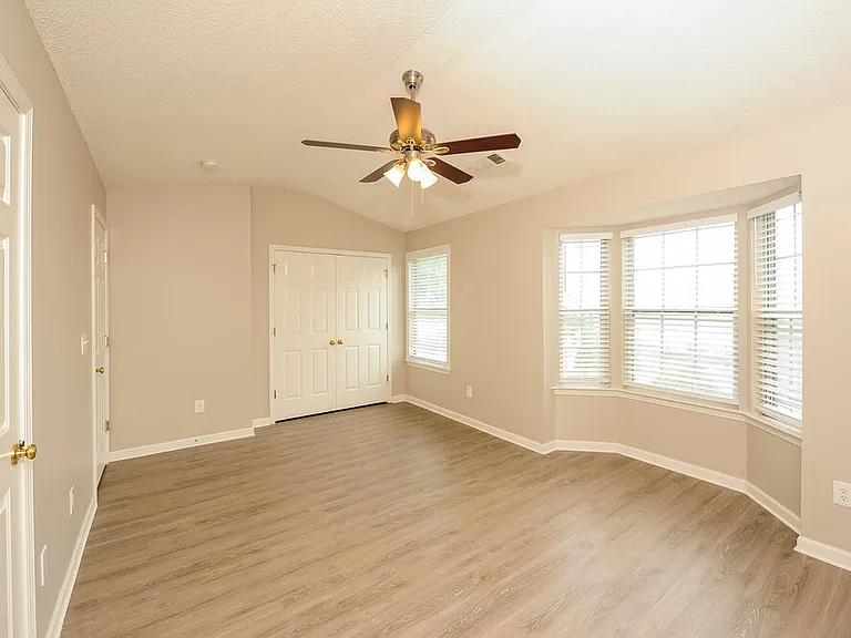 10900 Wittenridge Dr #E2 — Photo 10