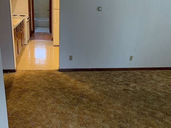 3rd image of 3489 Nandale Dr APT 4