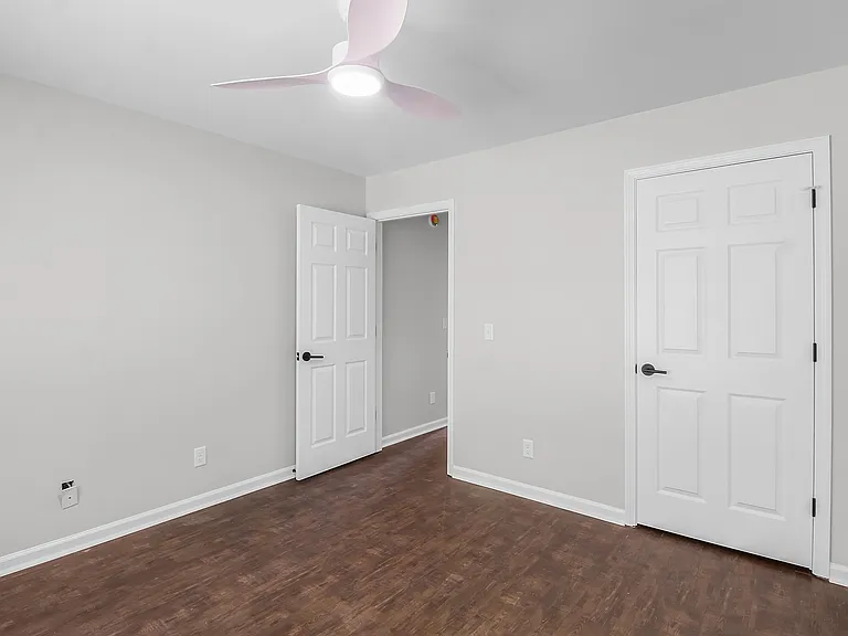 132 Pampas Dr — Photo 8
