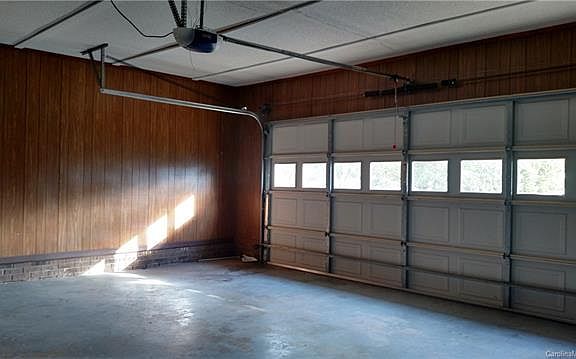3rd image of 142 Doe Trail Ln