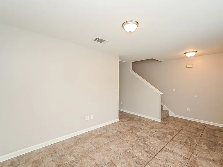 8043 Logan Dr — Photo 4