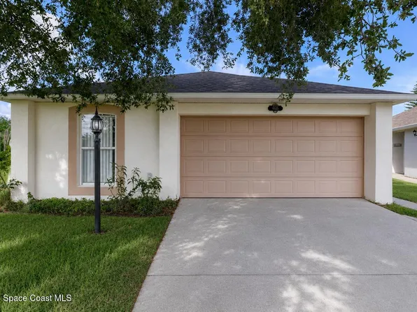 2153 Redwood Cir NE, Palm Bay, FL 32905