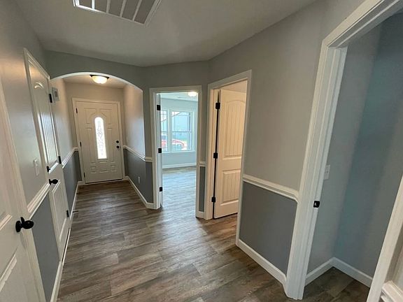 4th image of 1204 Mason Hill Way