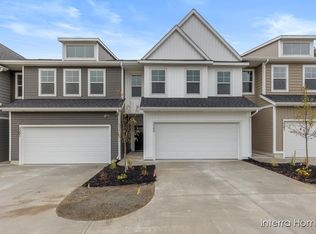 3349 Kings River St SW UNIT 36, Wyoming, MI 49418