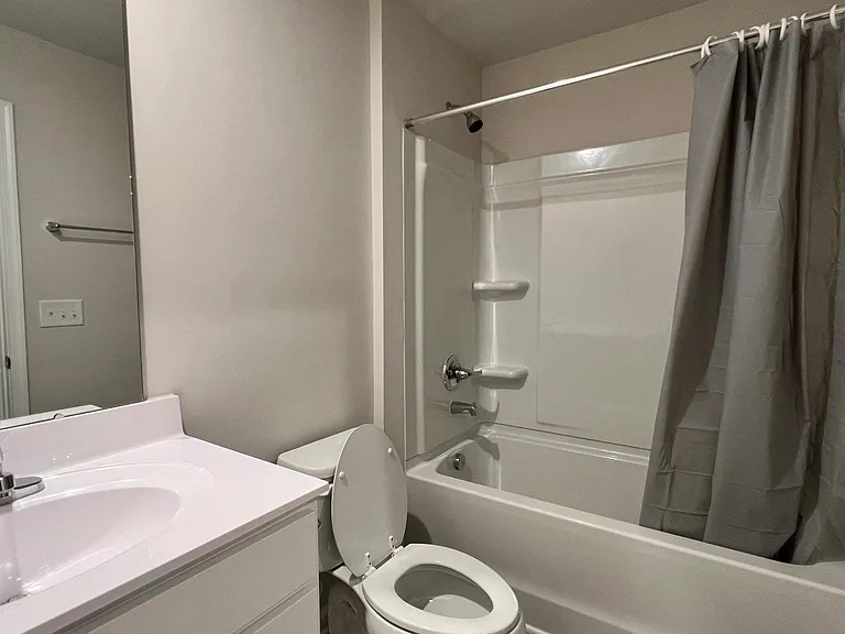 243 Christiana Ln #B — Photo 52