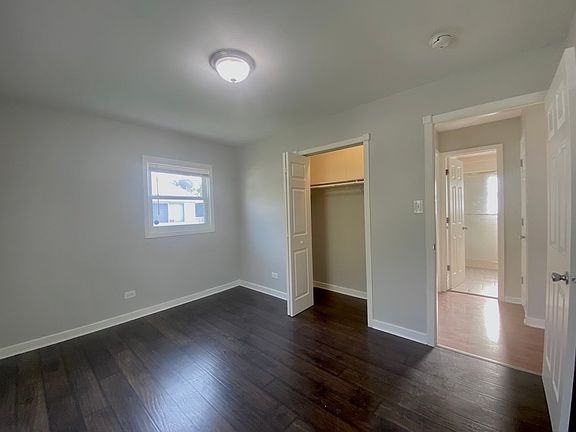 4th image of 130 N Oak Ln