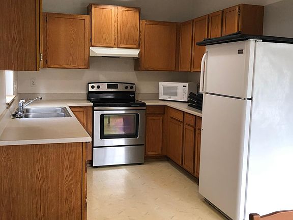 2nd image of 721 24th Ave #201