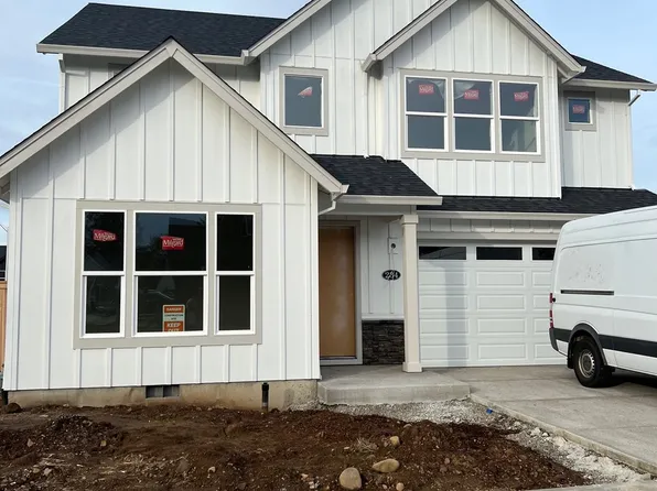 208 SW 19th Ave, Canby, OR 97013