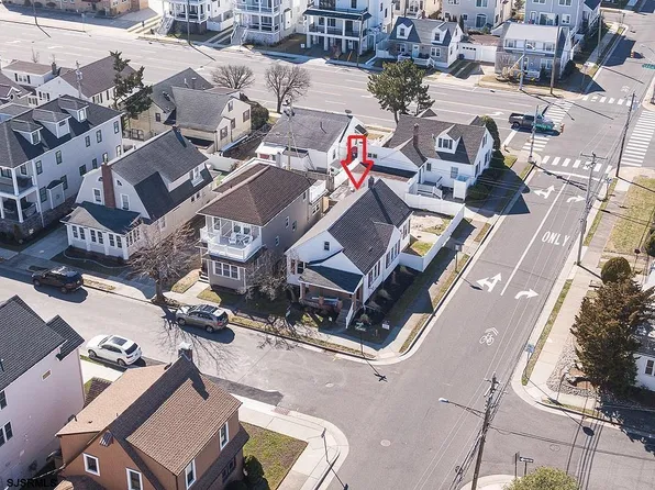 30 N Jasper Ave, Margate City, NJ 08402