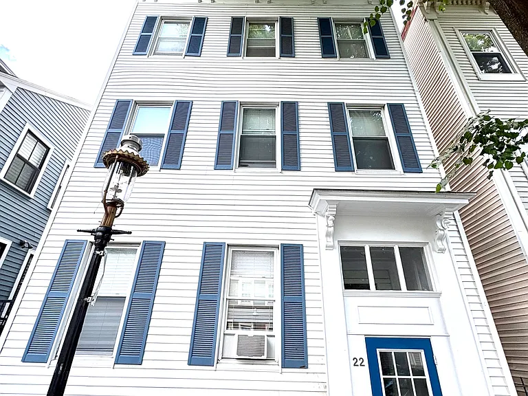 22 Concord St #1 — Photo 11