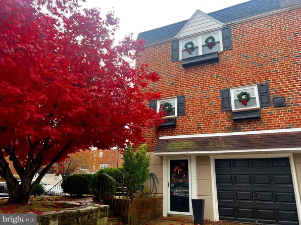 736 Kendrick St, Philadelphia, PA 19111