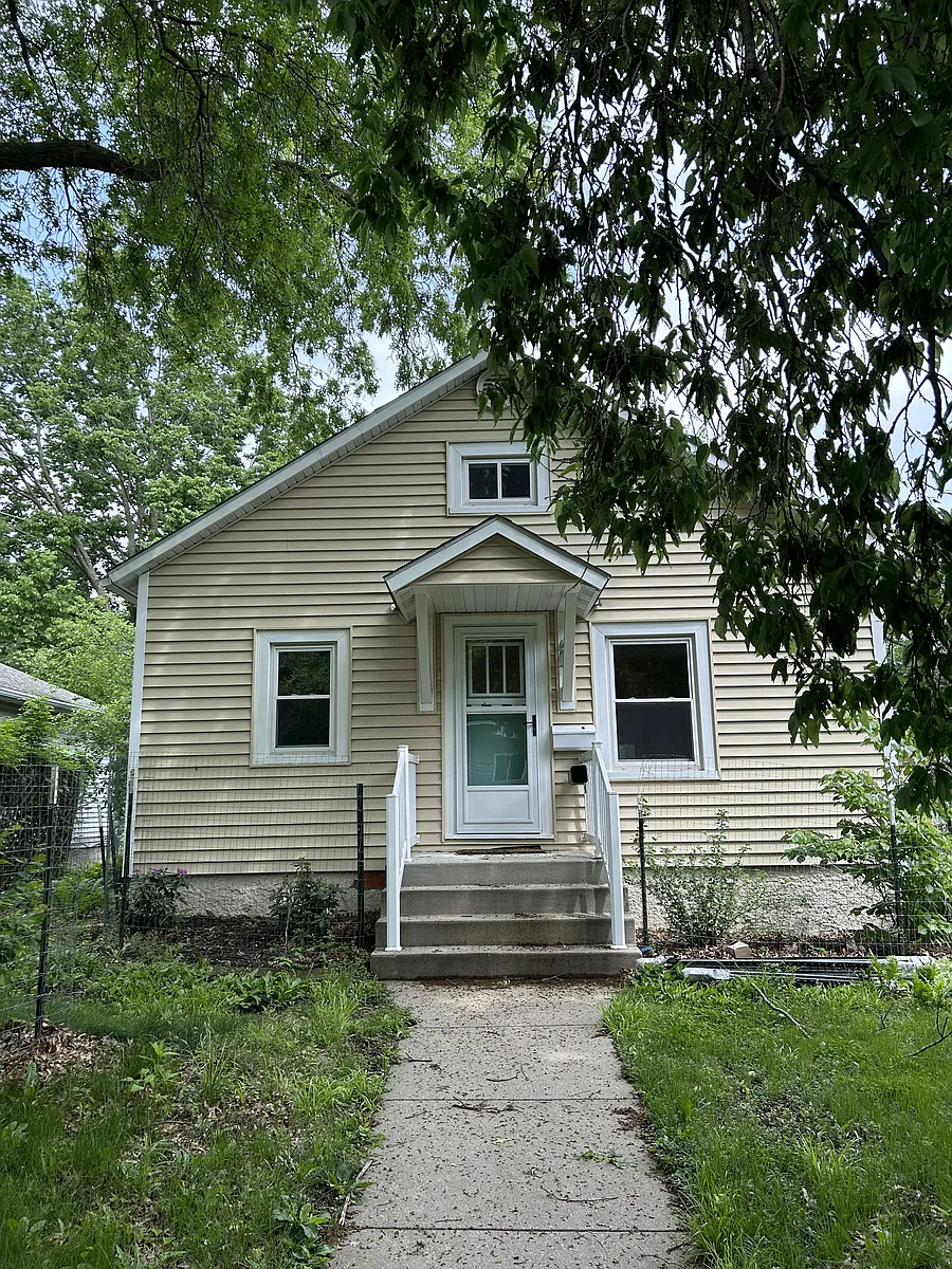 Building Photo - 322 N Franklin Ave