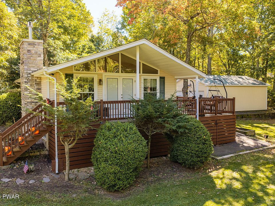 1st image of 142 Hawthorne Dr