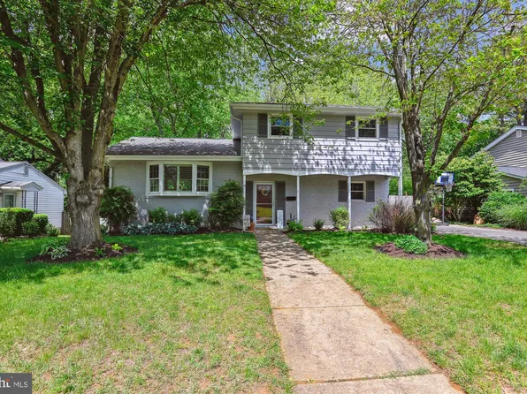 19 Bristol Dr, Annapolis, MD 21401