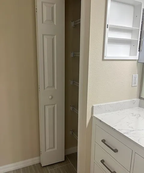 Master Bath.